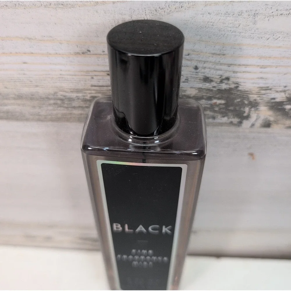 Bath and Body Works Cosmic BLACK Fine Fragrance Mist Spray 8 oz RARE Retired